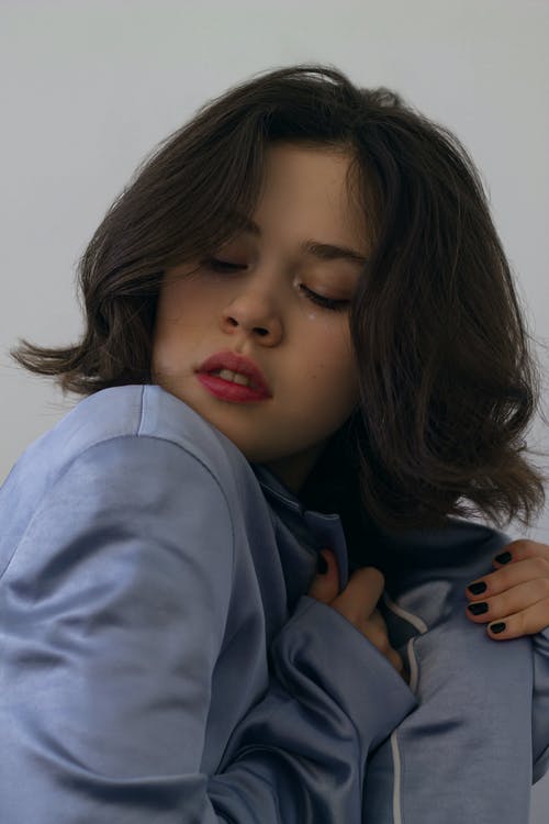 有关垂直拍摄, 女人, 漂亮的免费素材图片