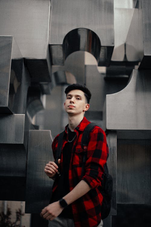 有关人, 垂直拍摄, 年轻的免费素材图片