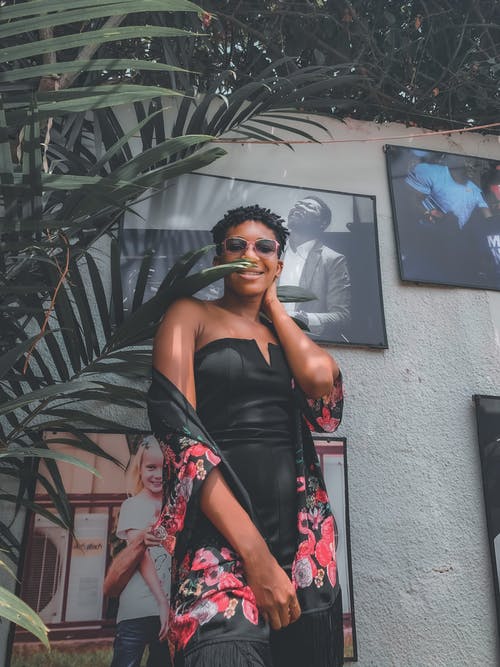 有关人, 墨镜, 女人的免费素材图片