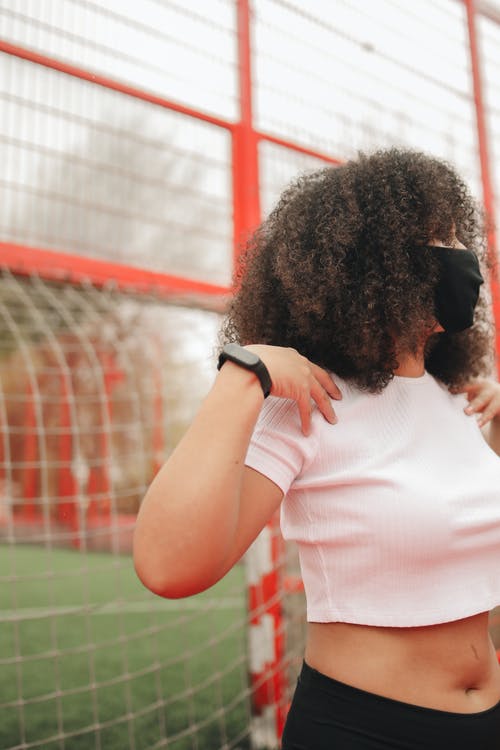 有关中空装, 垂直拍摄, 户外的免费素材图片