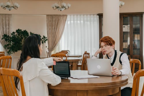 有关坐, 学生们, 学习的免费素材图片