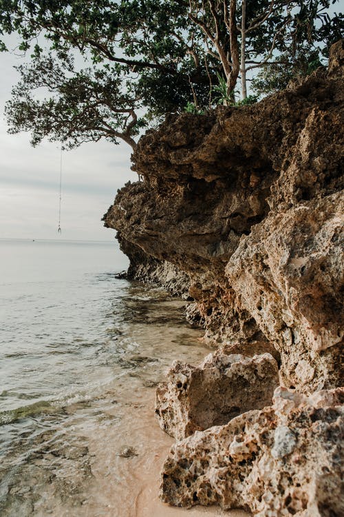 有关垂直拍摄, 天性, 岩石形成的免费素材图片