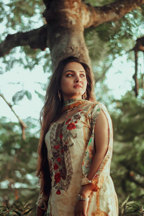 有关垂直拍摄, 女人, 时尚的免费素材图片