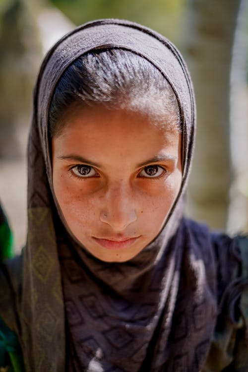 有关垂直拍摄, 女人, 穆斯林的免费素材图片