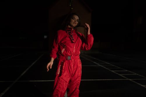 有关人, 夜间, 夹克的免费素材图片