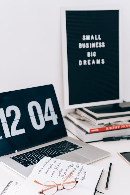 有关图书, 垂直拍摄, 外框的免费素材图片