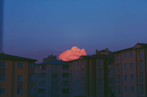 有关住宅大樓, 建築, 藍天的免费素材图片