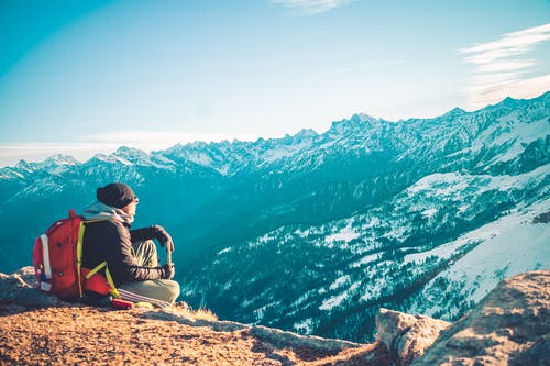 有关kasol, kedarkantha, sankri的免费素材图片