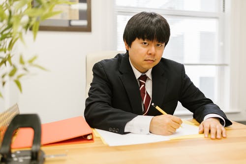 有关办公椅, 坐, 写作的免费素材图片