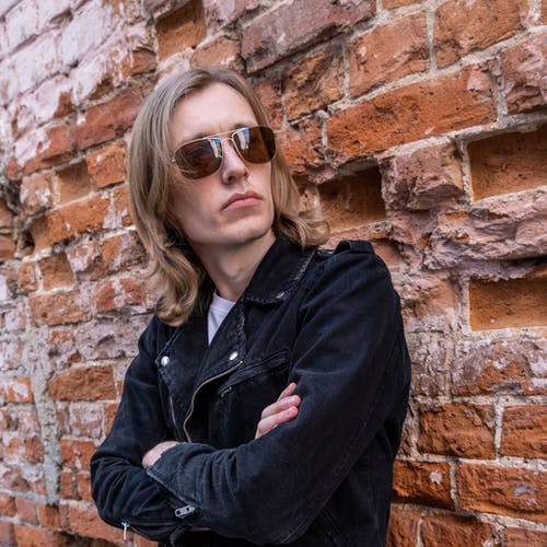 有关休閒, 冷色調, 垂直拍摄的免费素材图片