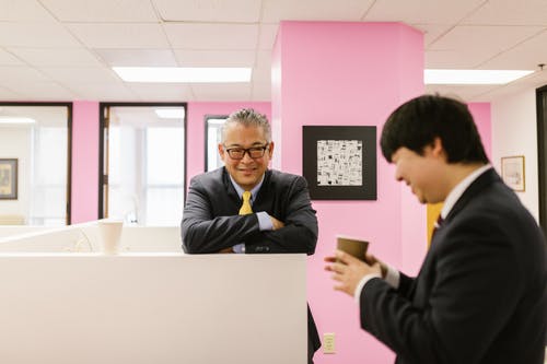 有关人, 倚, 套装的免费素材图片