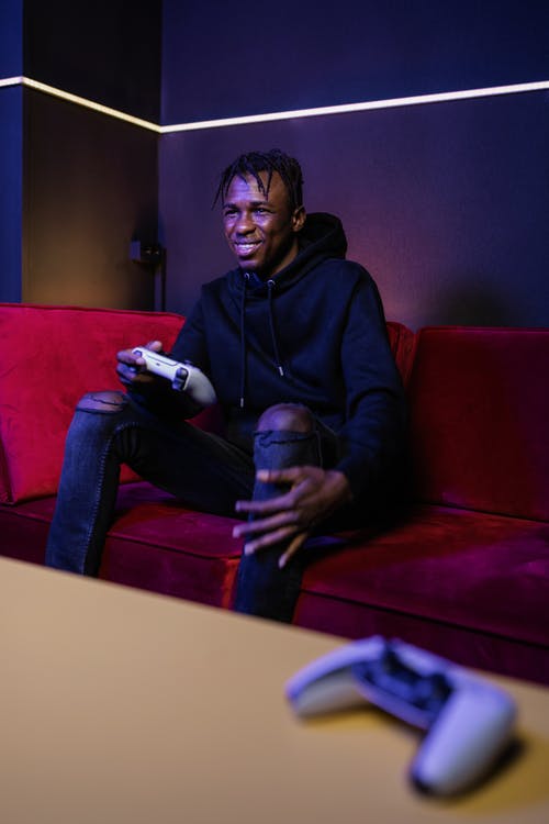 有关坐, 垂直的, 室內的免费素材图片