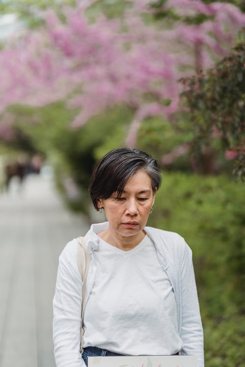 有关垂直拍摄, 女人, 往下看的免费素材图片