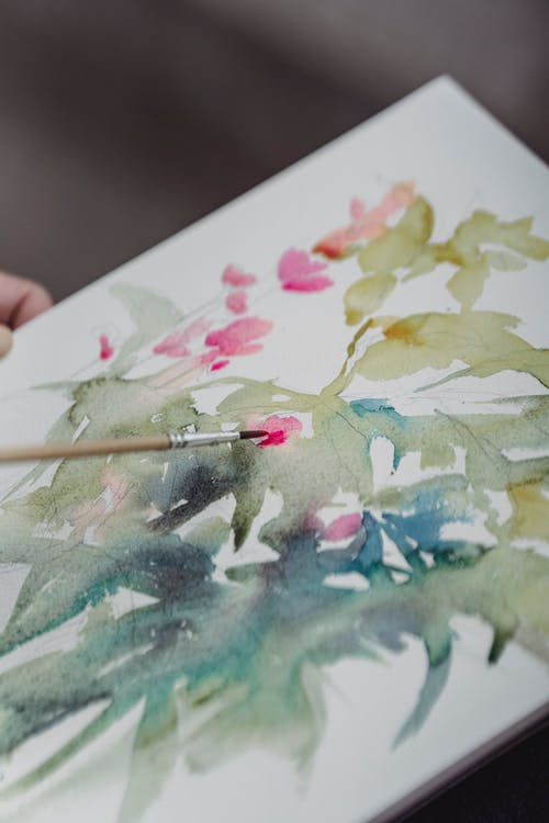 画在画板上的彩色艺术品 · 免费素材图片