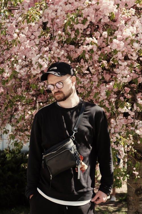 有关人, 垂直拍摄, 户外的免费素材图片