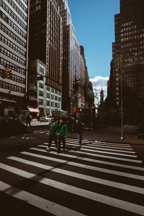 有关十字路口, 垂直拍摄, 城市街道的免费素材图片