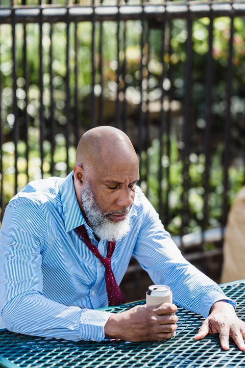 有关不快樂, 不满意, 中年的免费素材图片