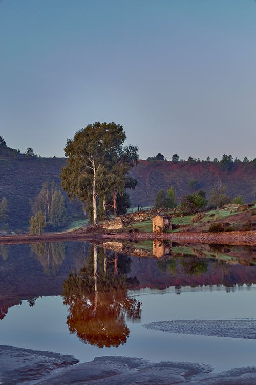 有关丘陵, 反射, 垂直拍摄的免费素材图片