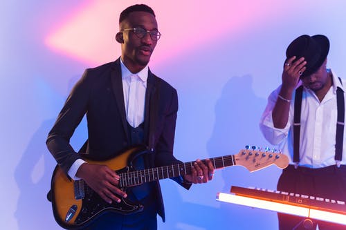 有关吉他手, 弦乐器, 播放的免费素材图片