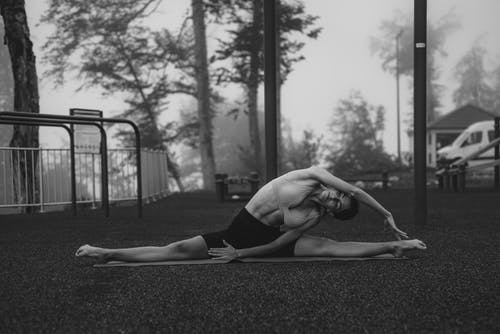 有关伸展, 健身, 女人的免费素材图片