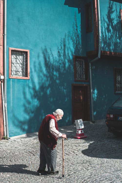 有关人, 人行道, 休息的免费素材图片
