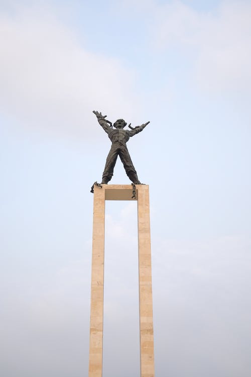 有关人, 地标, 垂直拍摄的免费素材图片