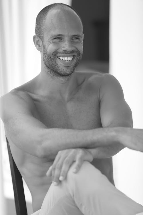 有关人, 半裸, 单色的免费素材图片