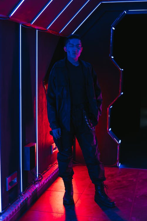 有关人, 光, 冷色调的免费素材图片