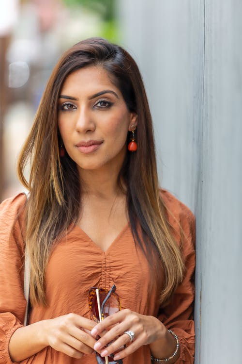 有关人, 垂直拍摄, 女人的免费素材图片