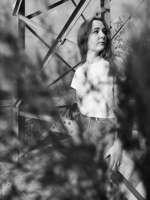 有关人, 单色, 垂直拍摄的免费素材图片