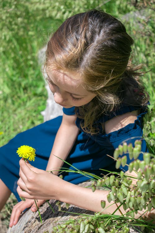 有关人, 垂直拍摄, 女人的免费素材图片