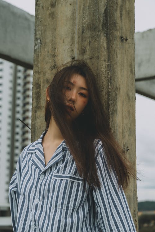 有关人, 垂直拍摄, 女人的免费素材图片