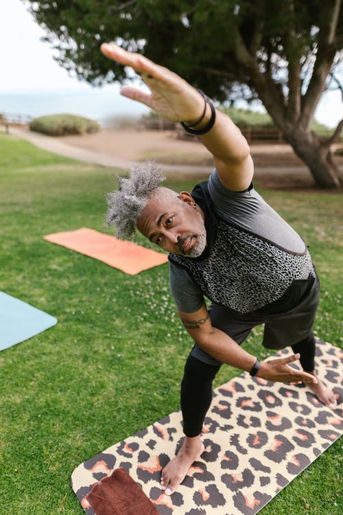 有关伸展, 健身, 公园的免费素材图片