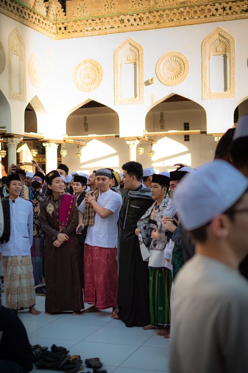 有关thawb, 人群, 伊斯兰的免费素材图片