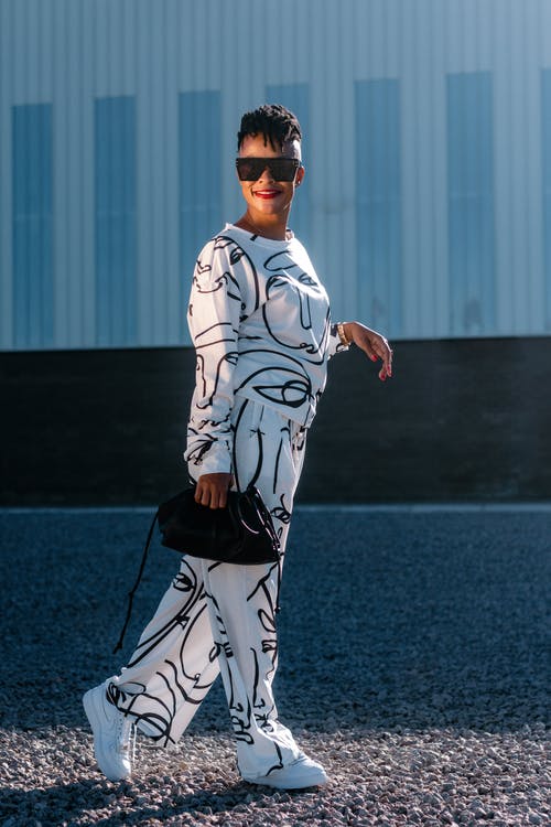 有关全景, 垂直拍摄, 女人的免费素材图片