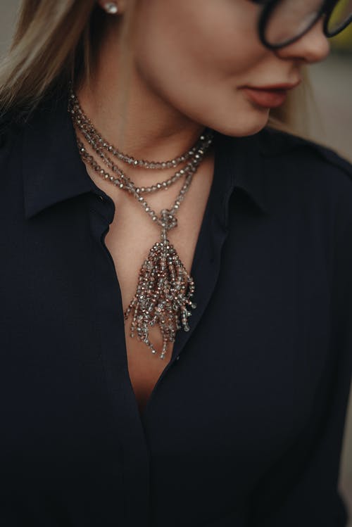 有关垂直拍摄, 女人, 模特儿的免费素材图片