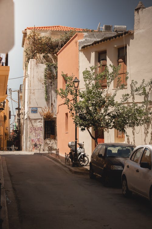 有关停, 垂直拍摄, 城市的免费素材图片