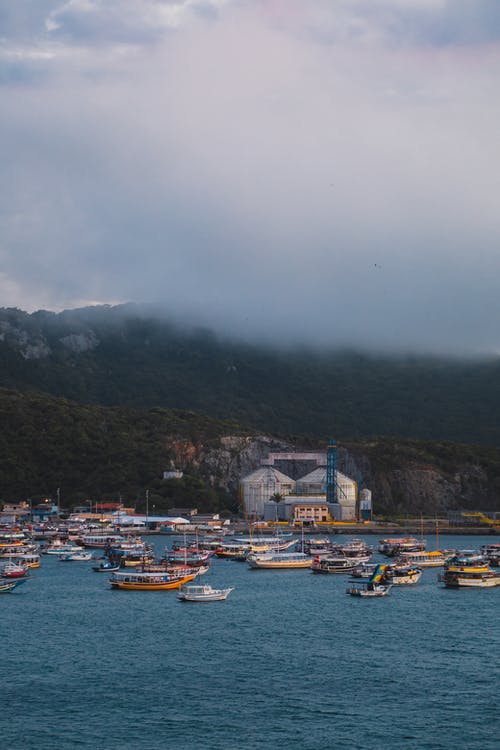 有关arraial do cabo, 垂直拍摄, 多云的的免费素材图片