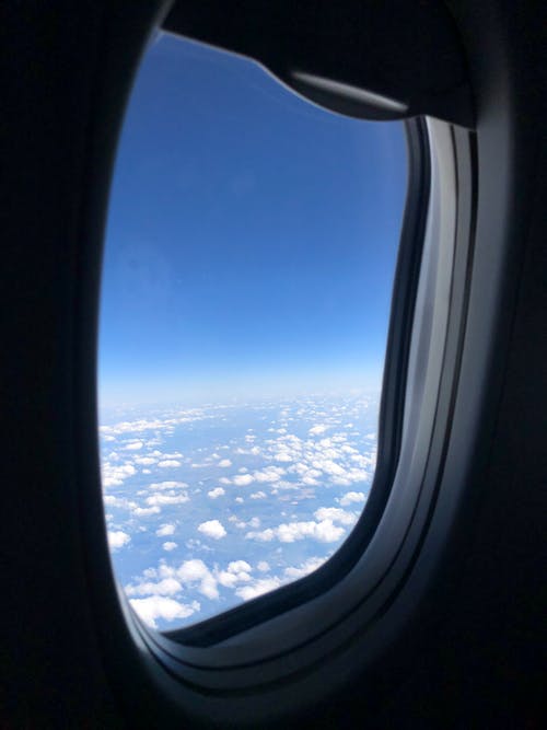 有关垂直拍摄, 白色的云, 蓝天的免费素材图片