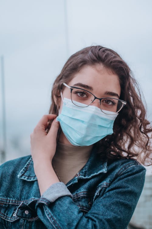 有关人, 垂直拍摄, 女人的免费素材图片