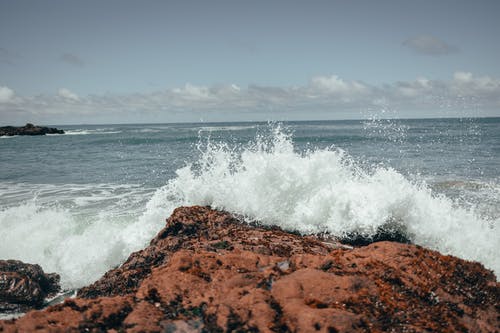有关岩石海岸, 水, 海的免费素材图片