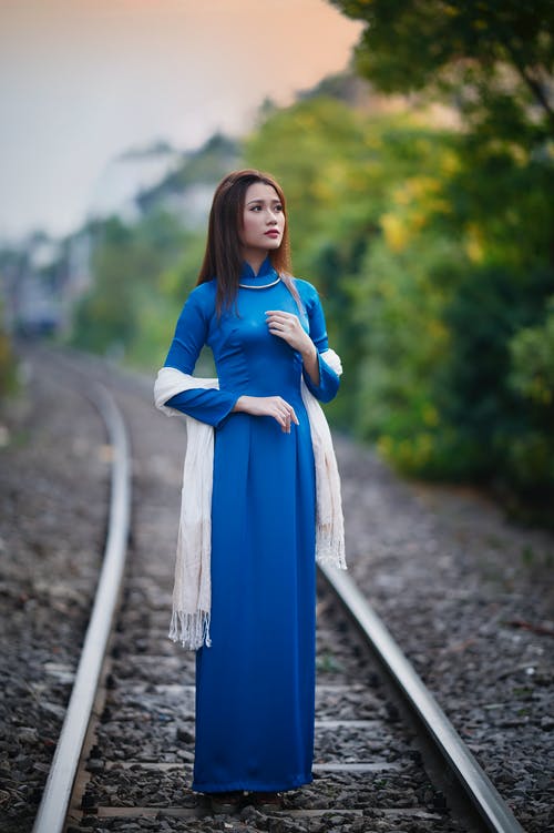 有关垂直拍摄, 奧黛, 鐵路的免费素材图片