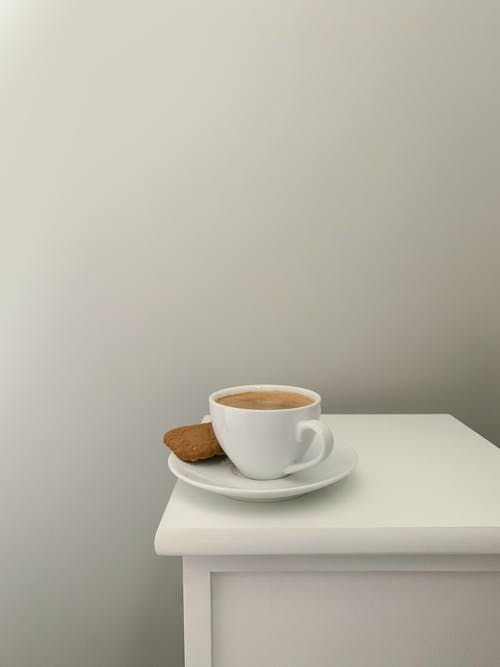 有关一杯咖啡, 喝, 垂直拍摄的免费素材图片