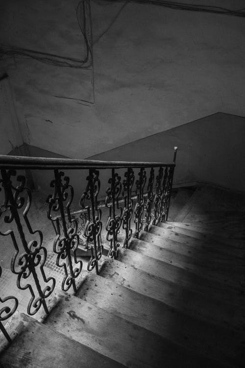 有关单色, 扶手, 楼梯的免费素材图片
