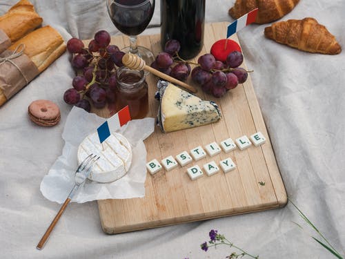 有关一杯酒, 乳酪, 休战纪念日的免费素材图片