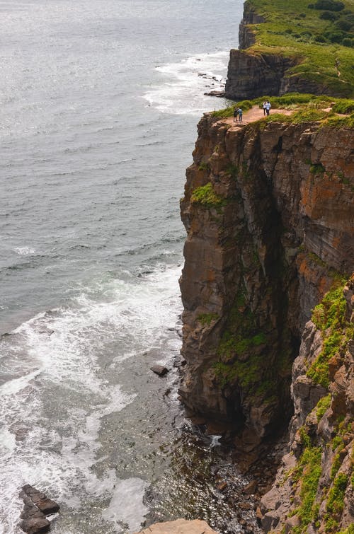 有关垂直拍摄, 天性, 沿海悬崖的免费素材图片