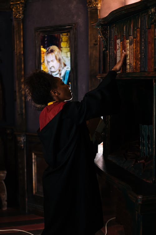 有关围巾, 学生, 巫师的免费素材图片