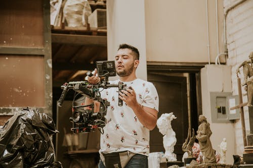 有关工作, 握住, 摄影机的免费素材图片