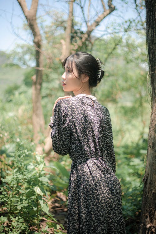 有关垂直拍摄, 女人, 户外的免费素材图片