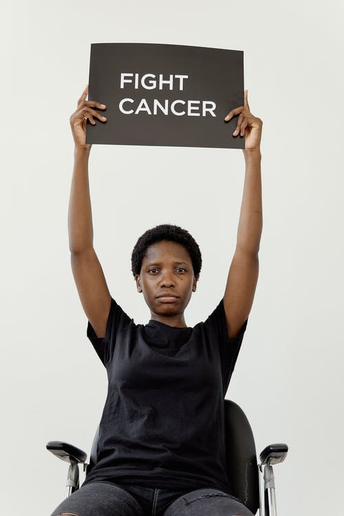 有关垂直拍摄, 女人, 抗癌的免费素材图片